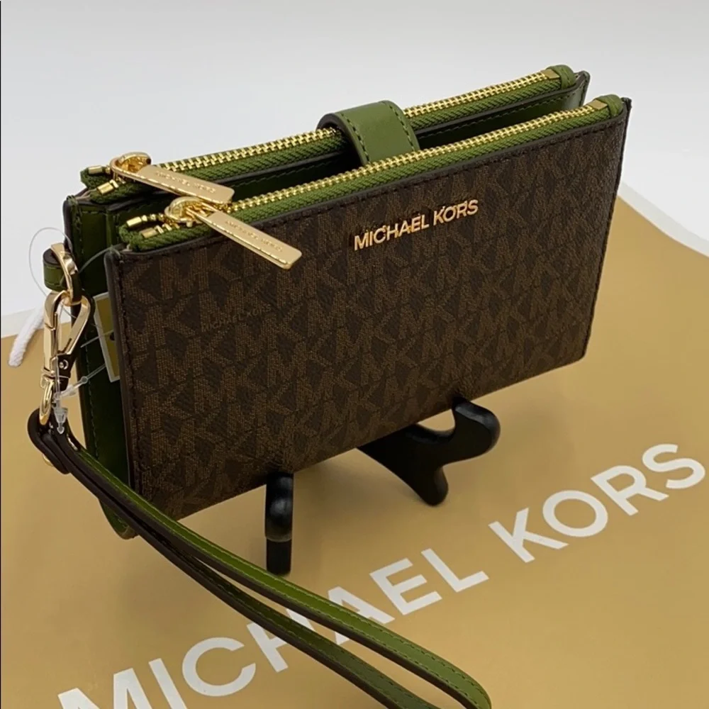 MICHAEL KORS LARGE DOUBLE ZIP WRISTLET EVERGREEN